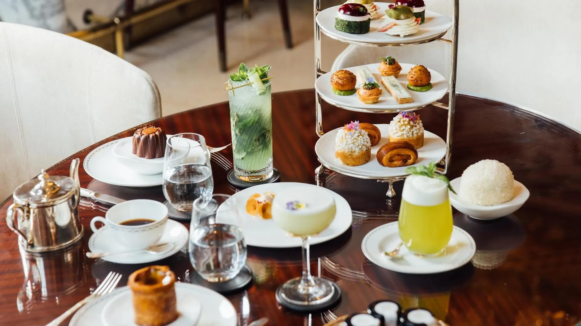 The Peninsula Paris Otel