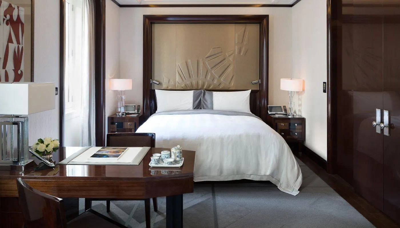 *****  The Peninsula Paris Hotel France