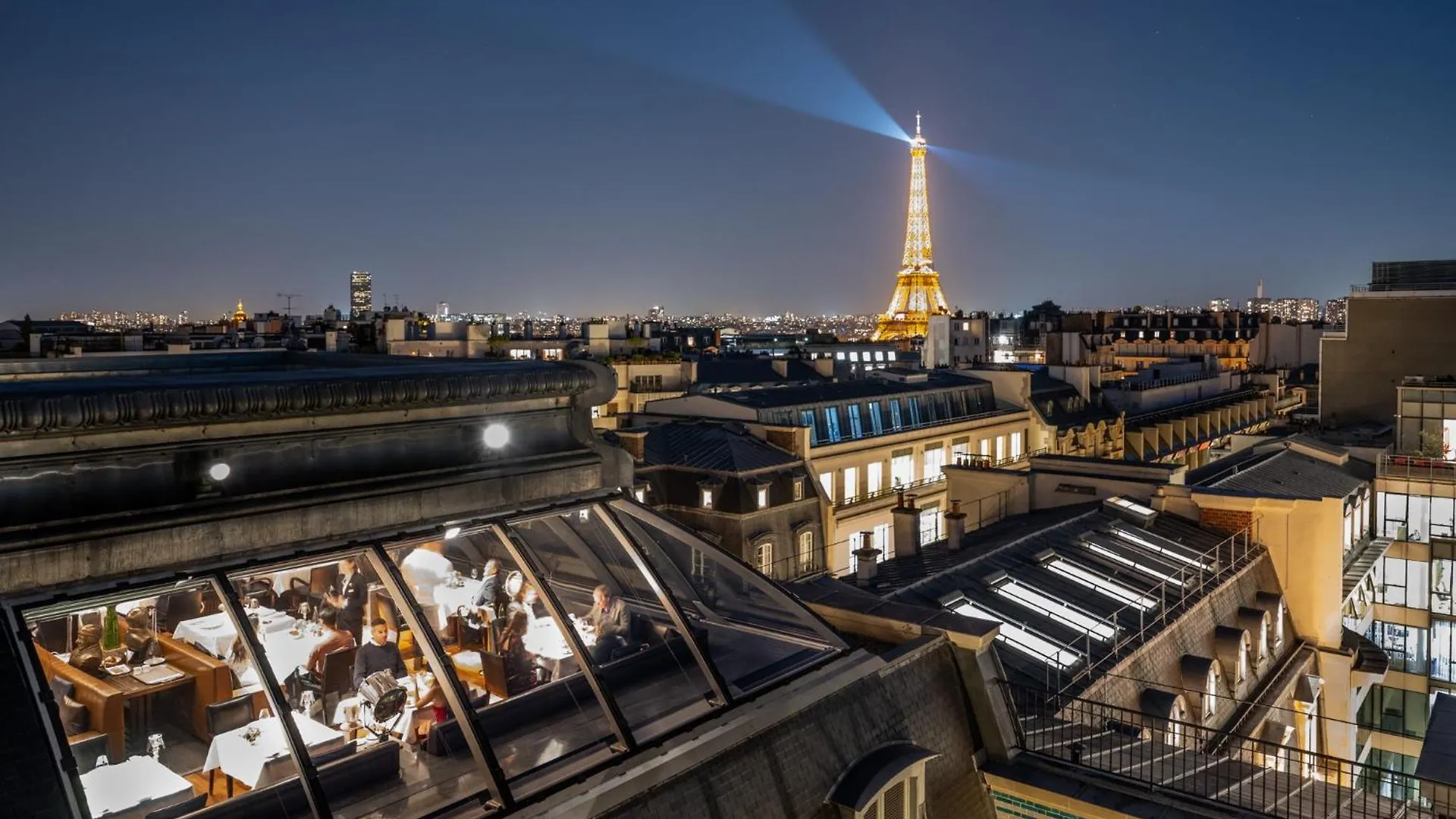The Peninsula Paris Hotel 5*,