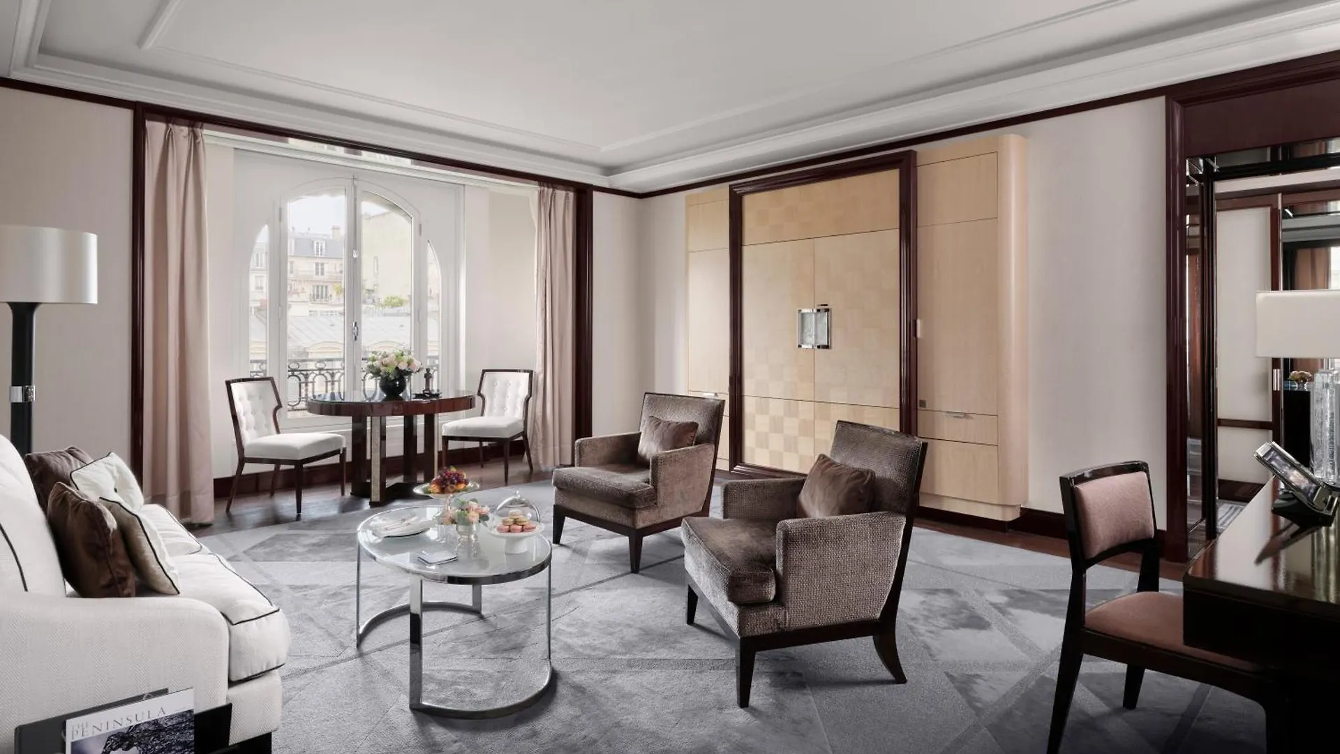*****  The Peninsula Paris Hotel France