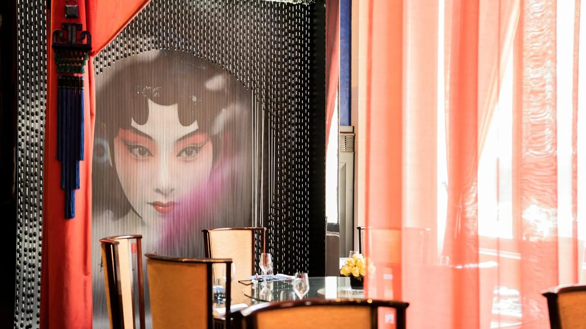 The Peninsula Paris Hotel 5*,