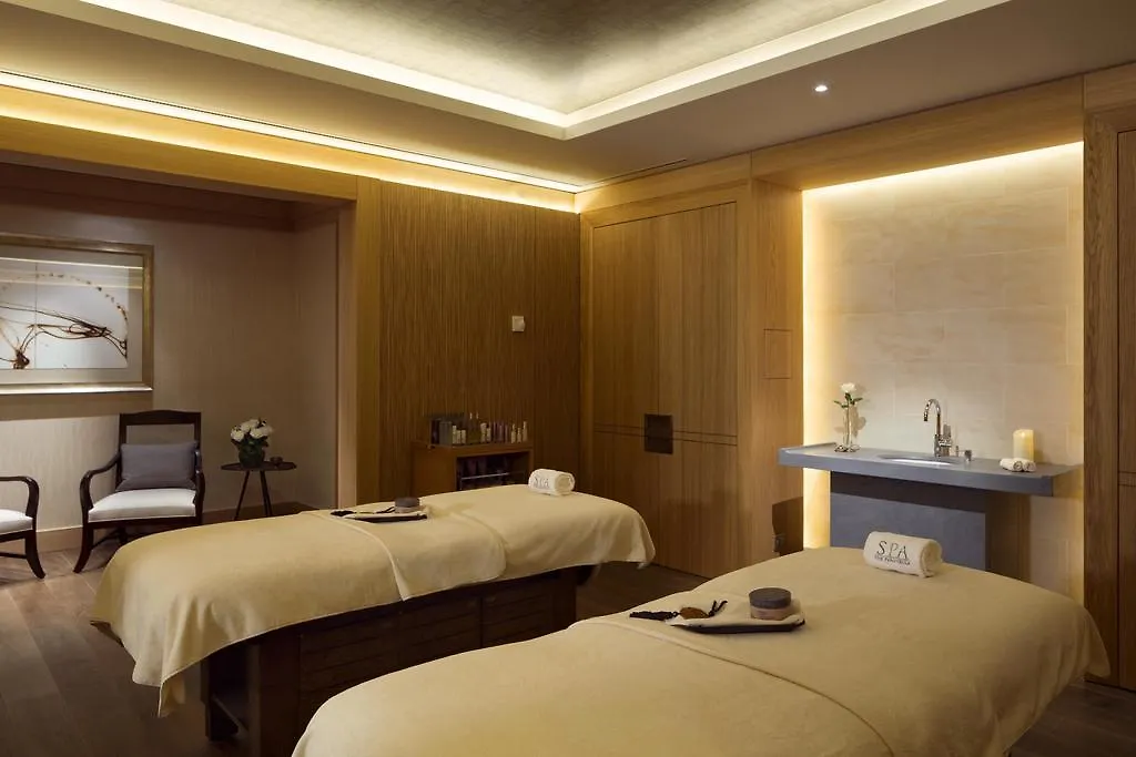 The Peninsula Paris Hotel 5*,  France